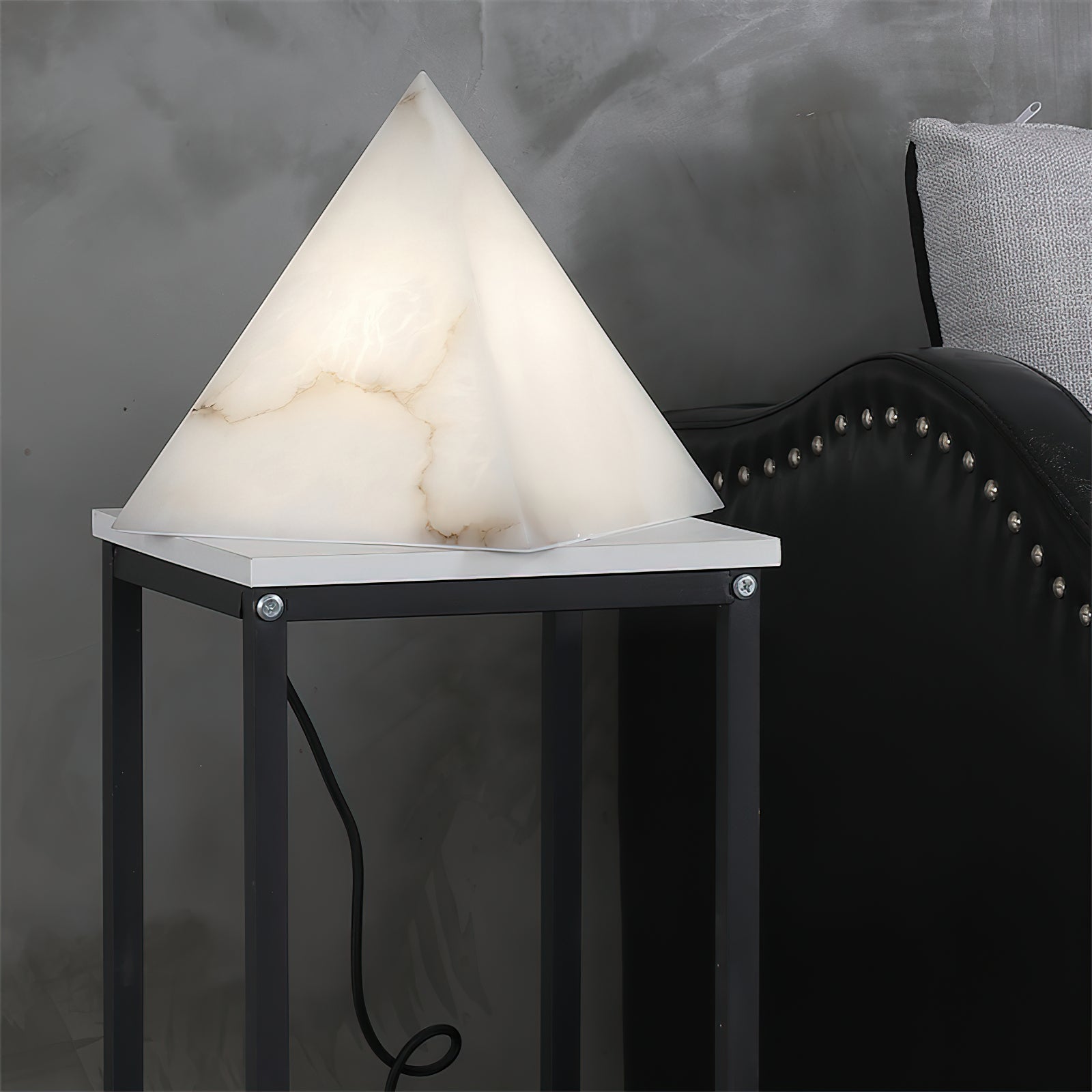 Alabaster Pyramid Table Lamp - Zonesus