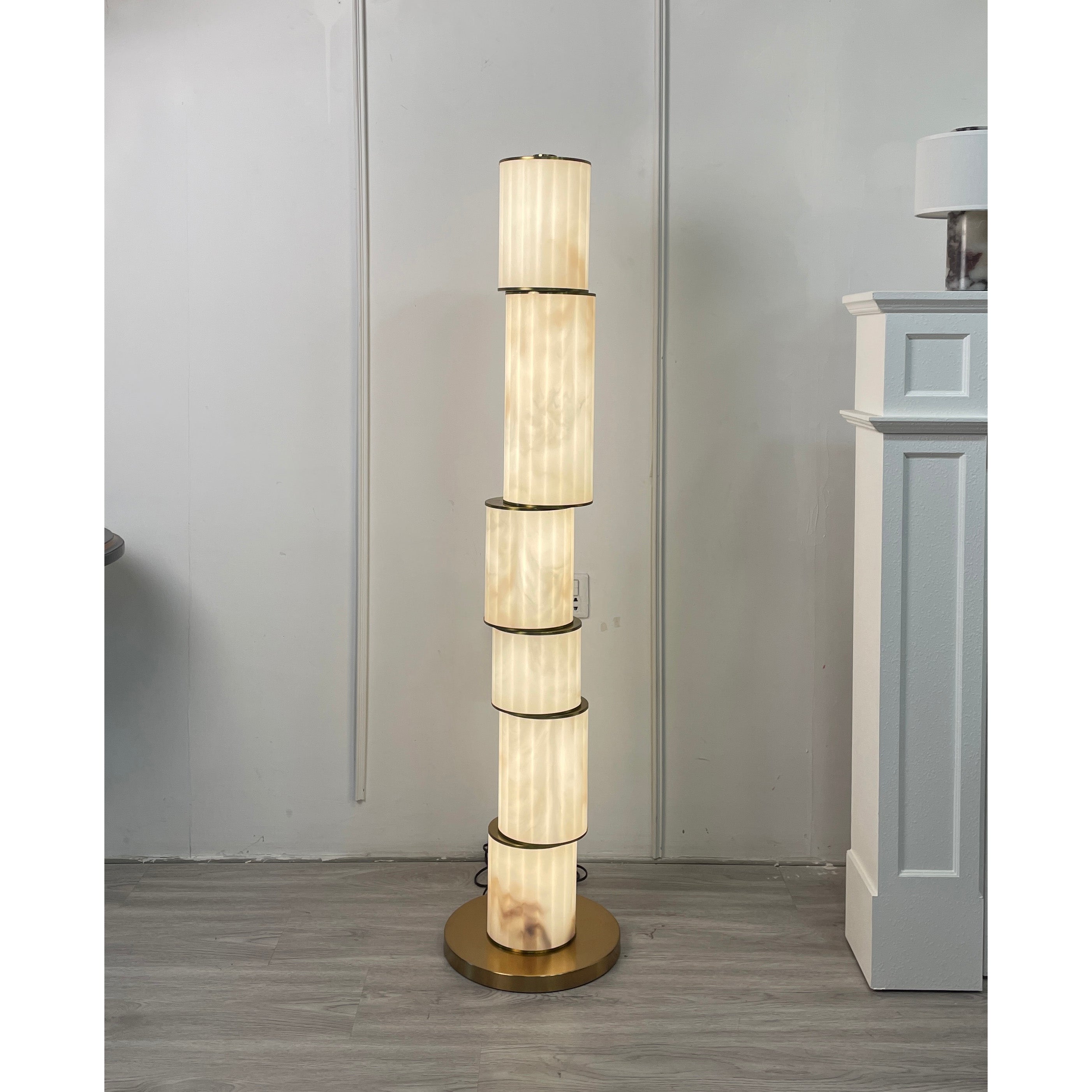 Apadana Alabaster Floor Lamp - Zonesus