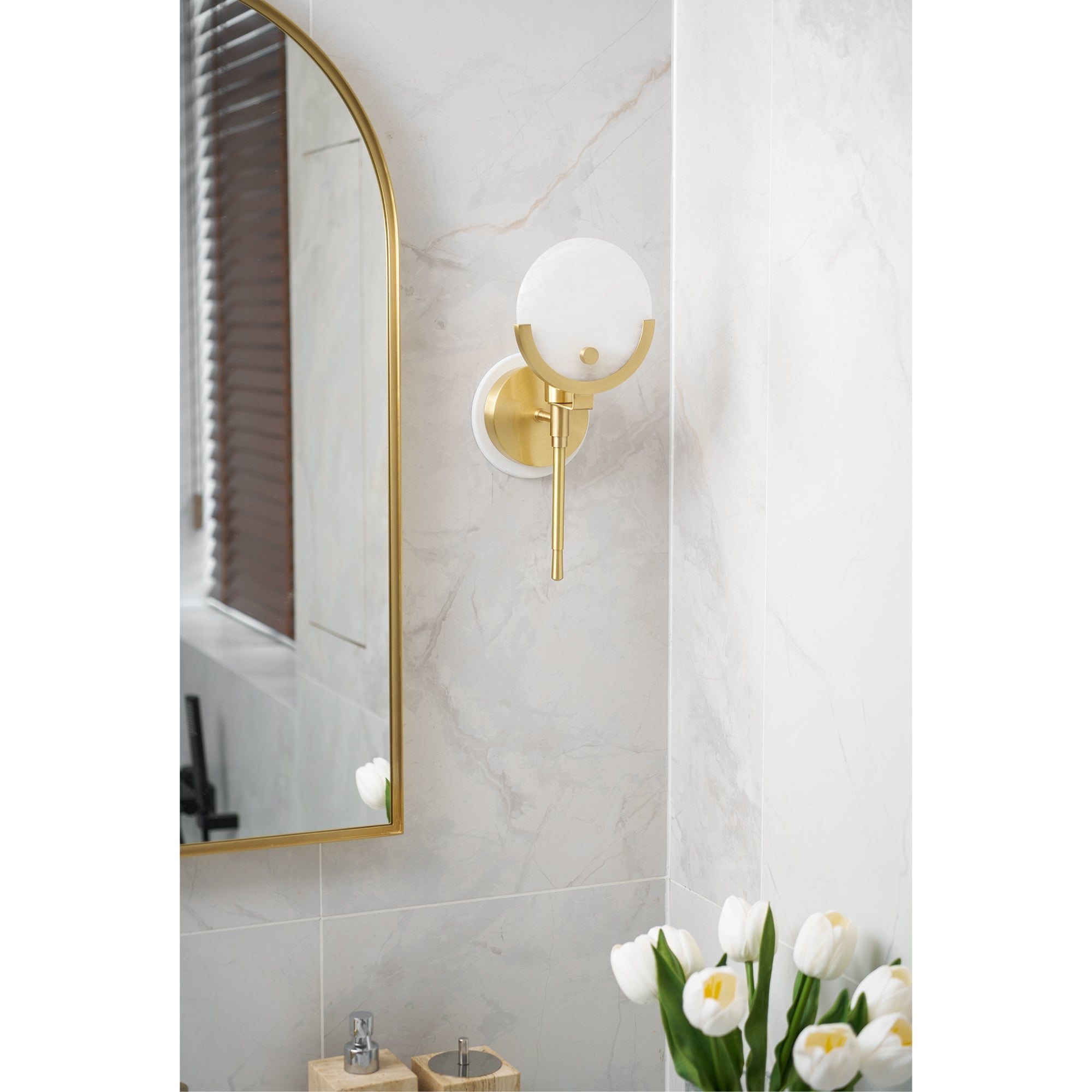 Ava Brass Alabaster Sconce - Zonesus