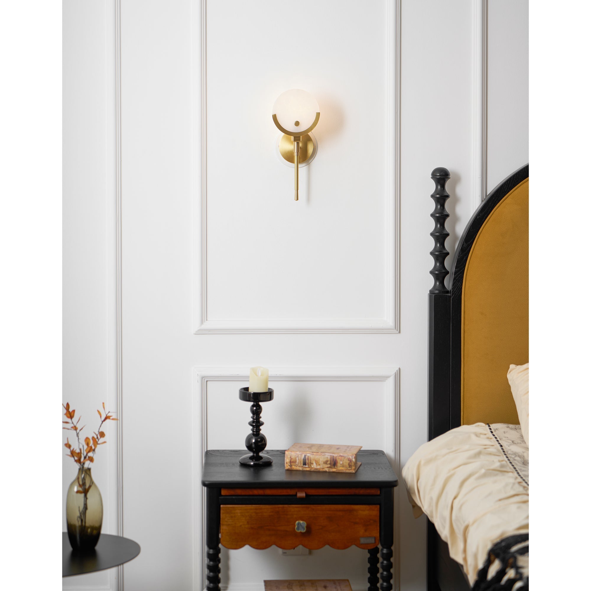 Ava Brass Alabaster Sconce - Zonesus