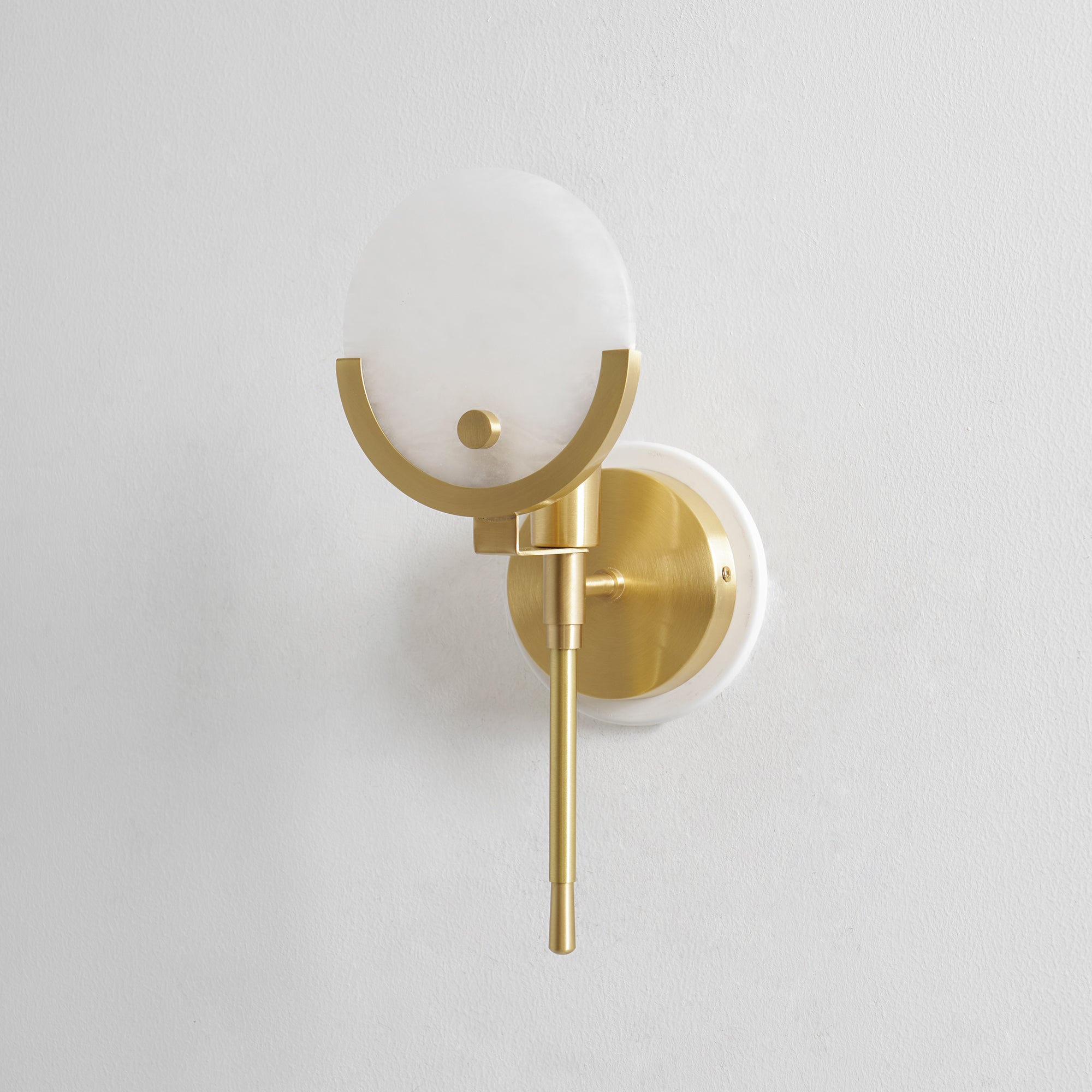 Ava Brass Alabaster Sconce - Zonesus