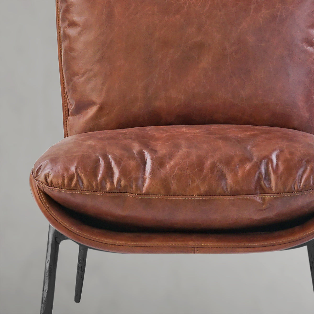 Thaddeo Vintage Leather Armrest Lounge Chair - Zonesus