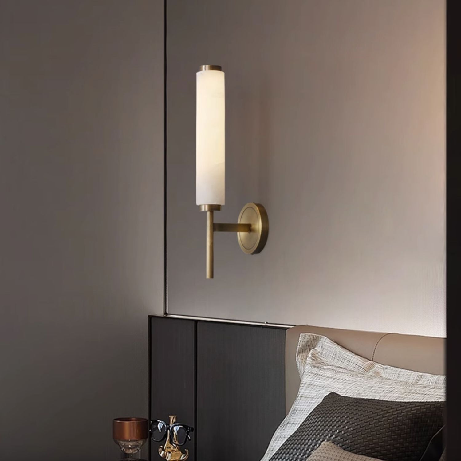 Brindisi Alabaster Wall Lamp - Zonesus