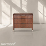 Vurmo Three-Drawer Chest - Zonesus