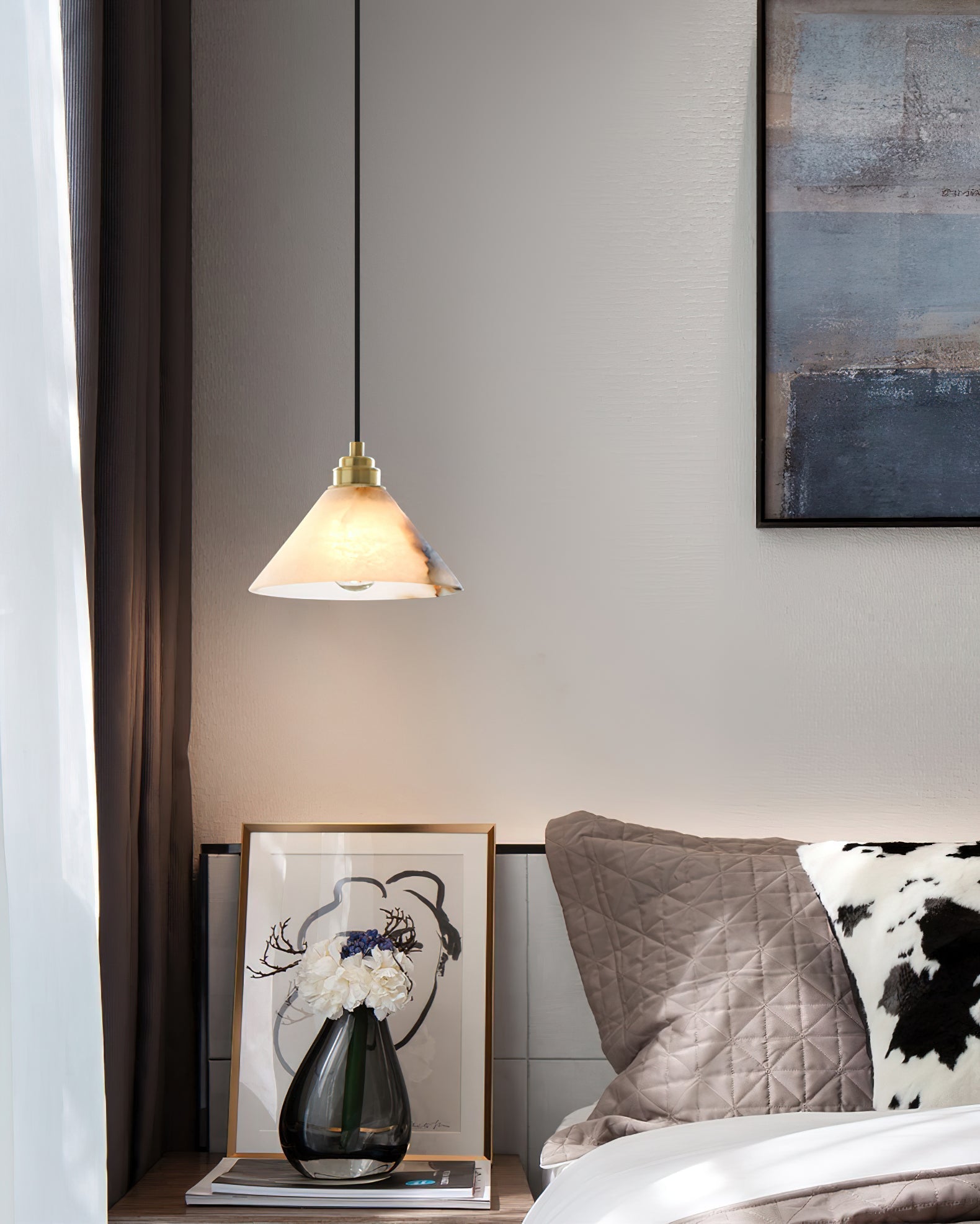 Conical Alabaster Brass Pendant Lamp - Zonesus