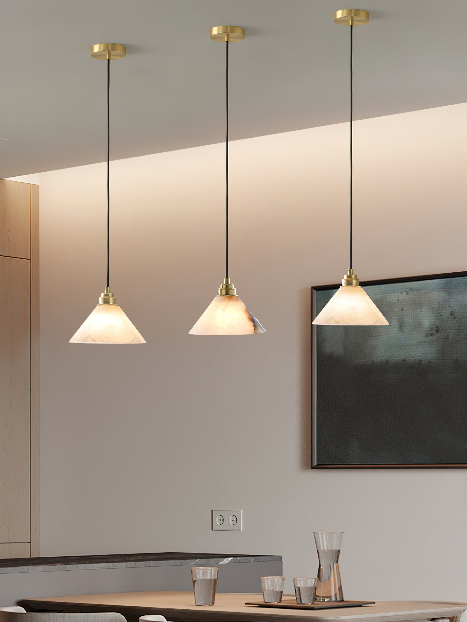 Conical Alabaster Brass Pendant Lamp - Zonesus