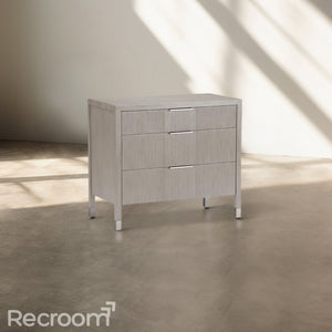 Vurmo Three-Drawer Chest - Zonesus