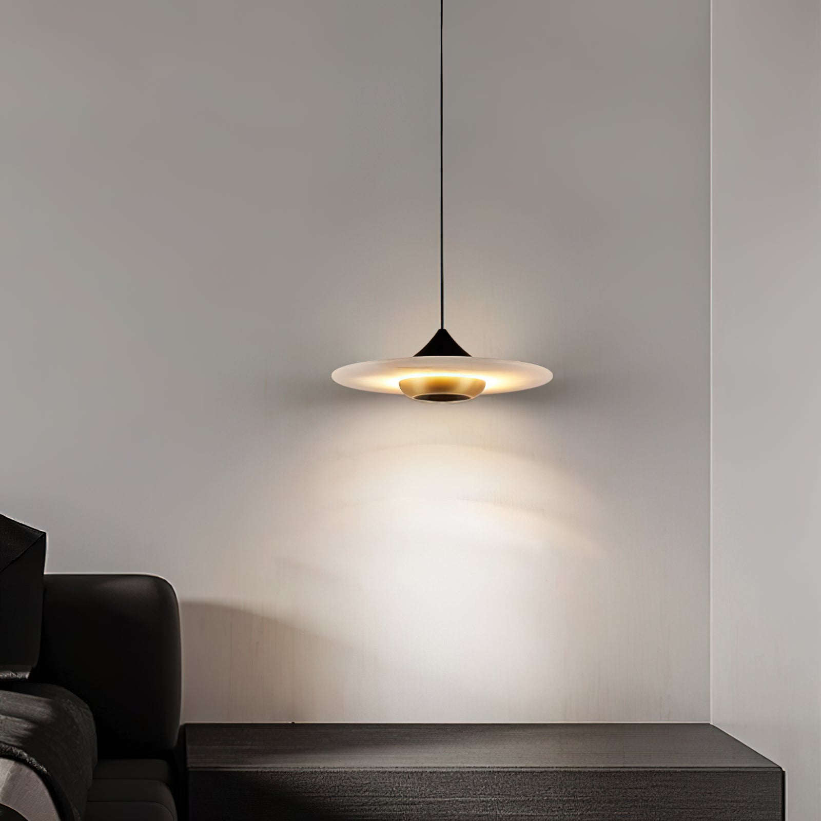 Ipno LED Alabaster Pendant Light - Zonesus