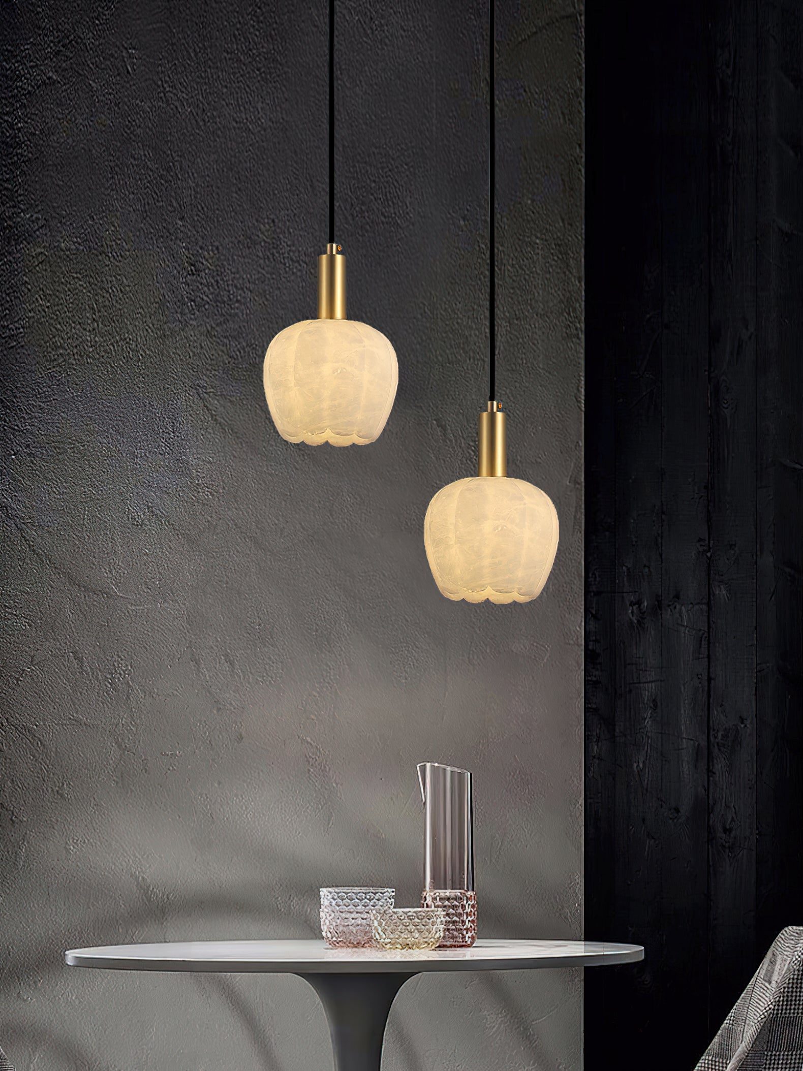 Lilin Alabaster Pendant Light - Zonesus