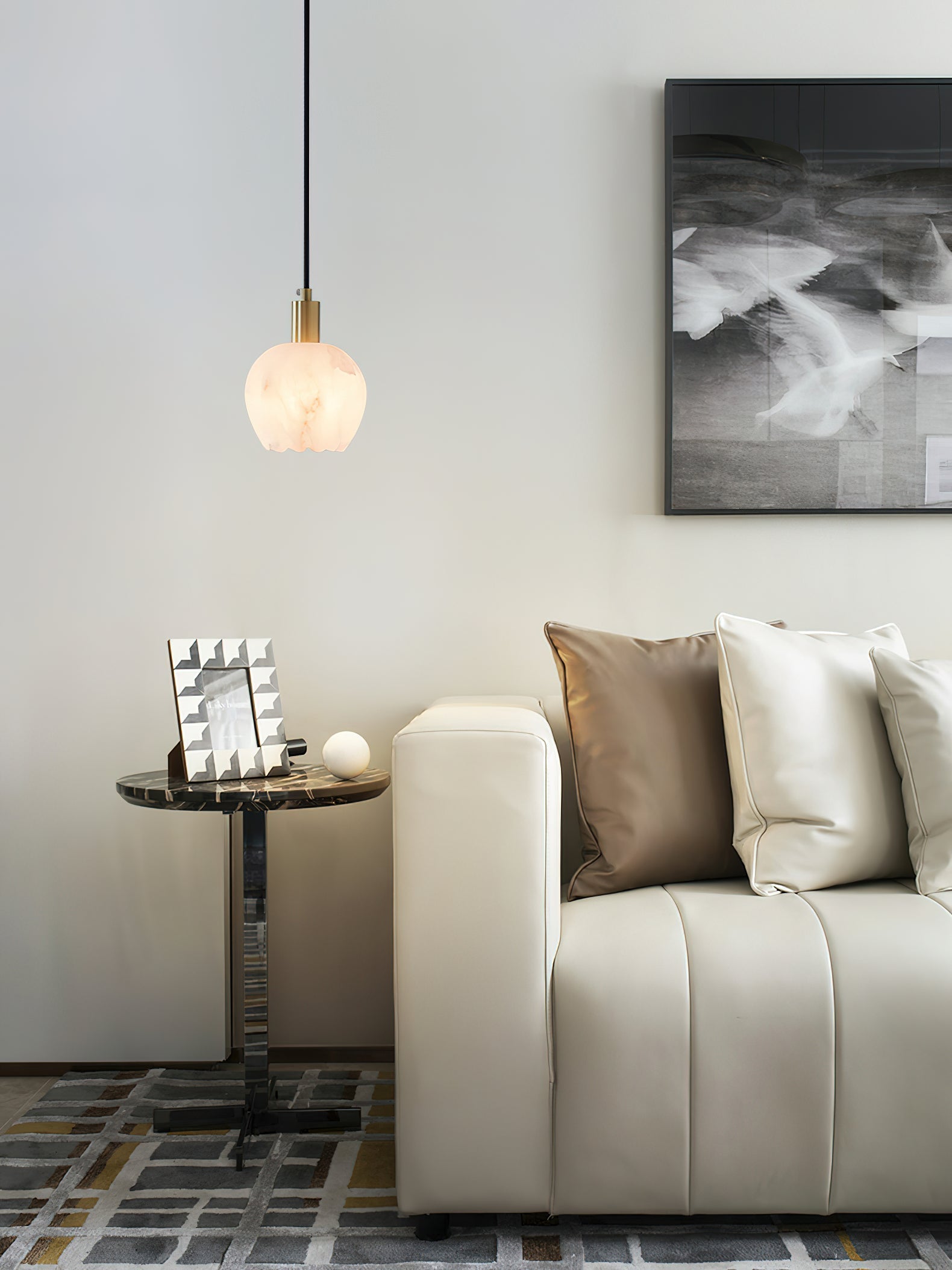 Lilin Alabaster Pendant Light - Zonesus