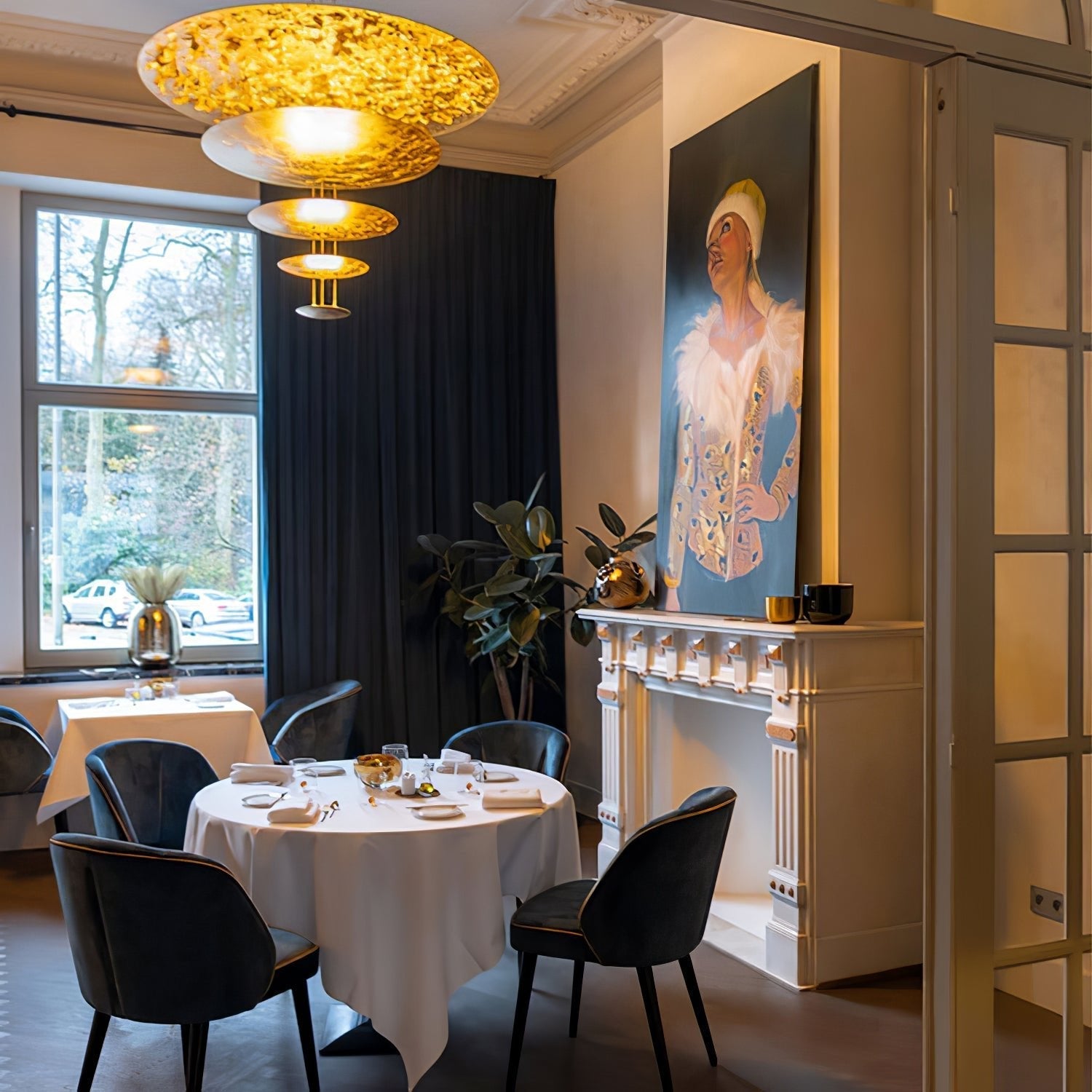 Machine Chandelier - Zonesus