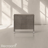Vurmo Three-Drawer Chest - Zonesus