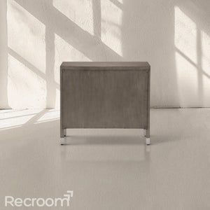Vurmo Three-Drawer Chest - Zonesus