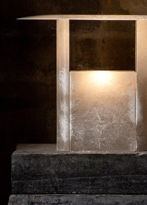 Pagoda Alabaster Table Lamp - Zonesus