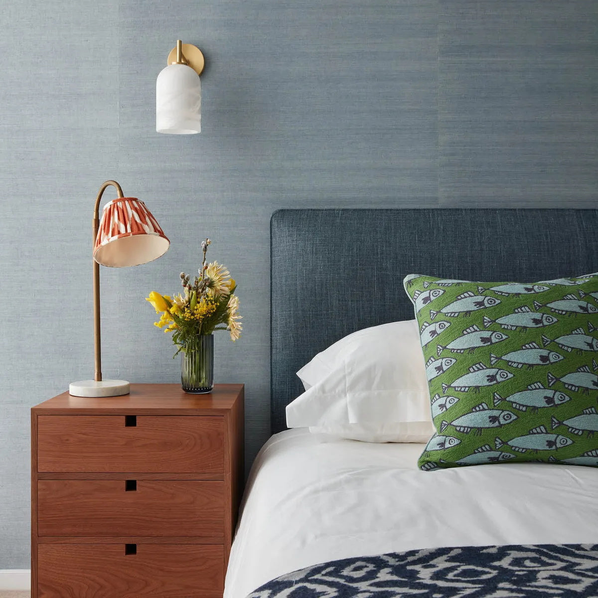 Rae Alabaster Wall Lamp - Zonesus