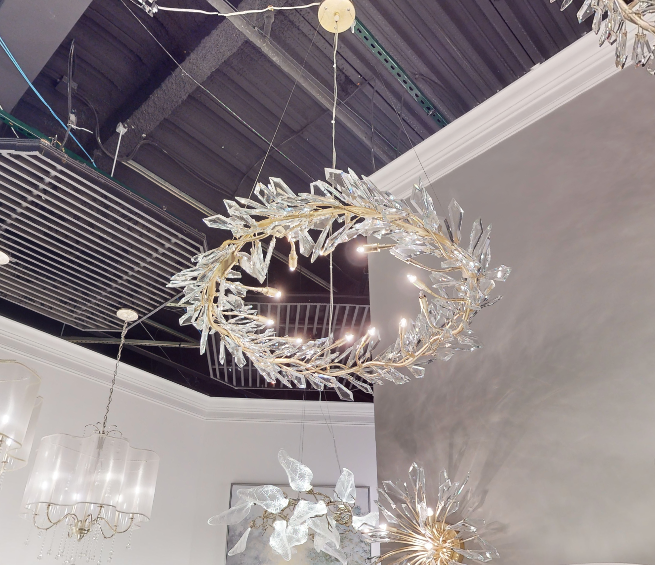 Kotta Twelve-Light Cut-Crystal Pendant Chandelier AJC-9281 - Zonesus