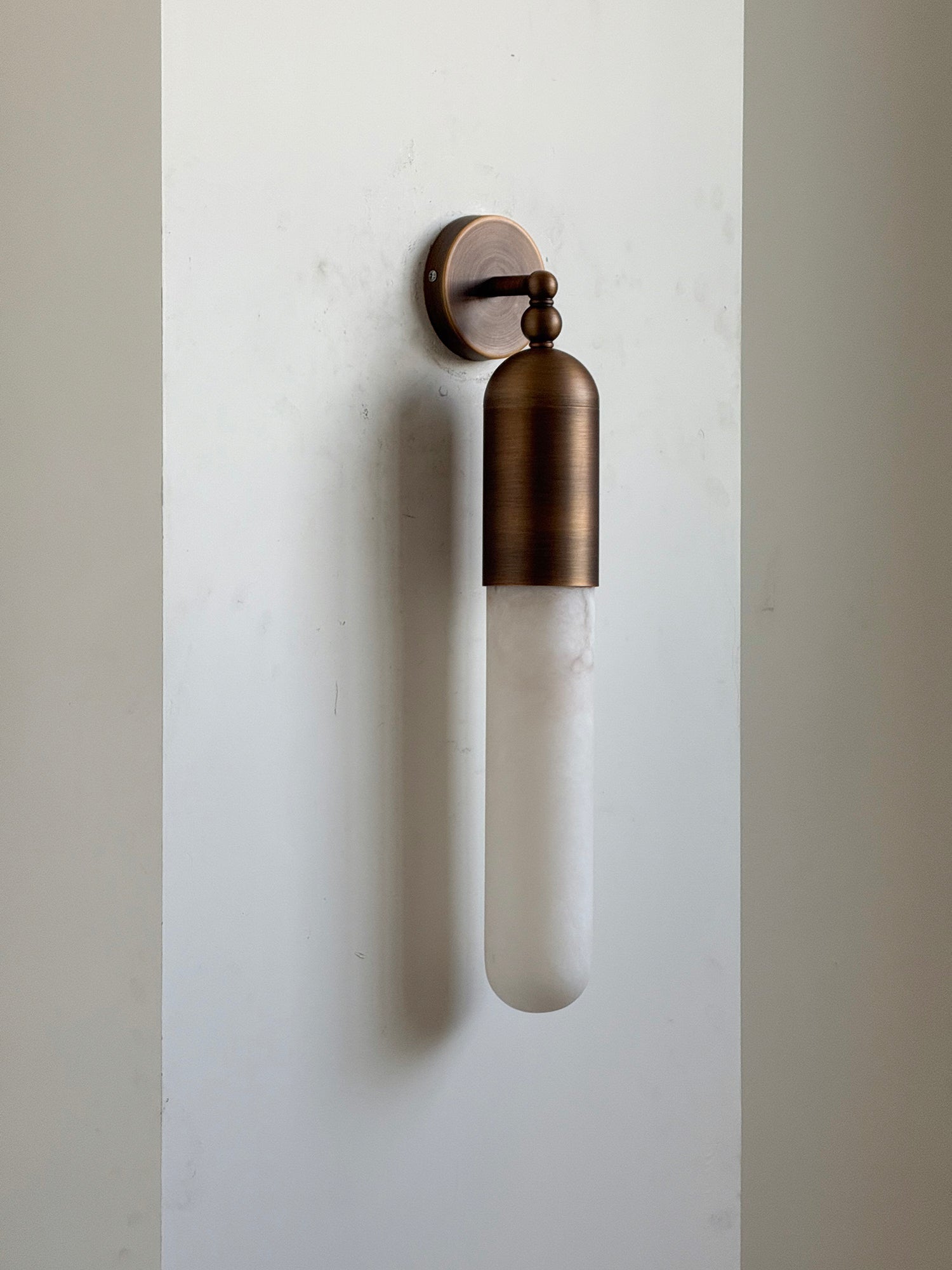 Selene Alabaster Wall Lamp - Zonesus