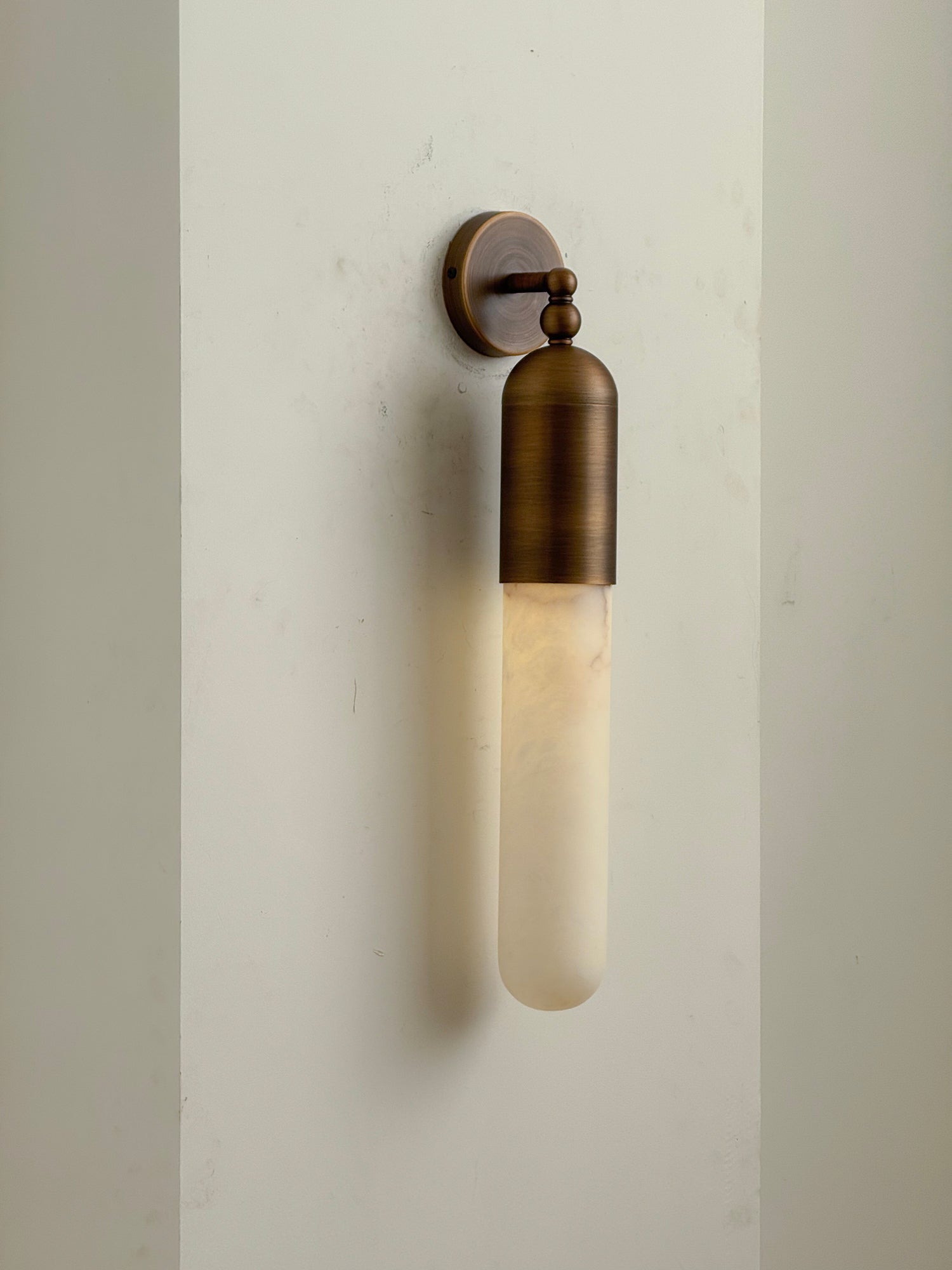 Selene Alabaster Wall Lamp - Zonesus