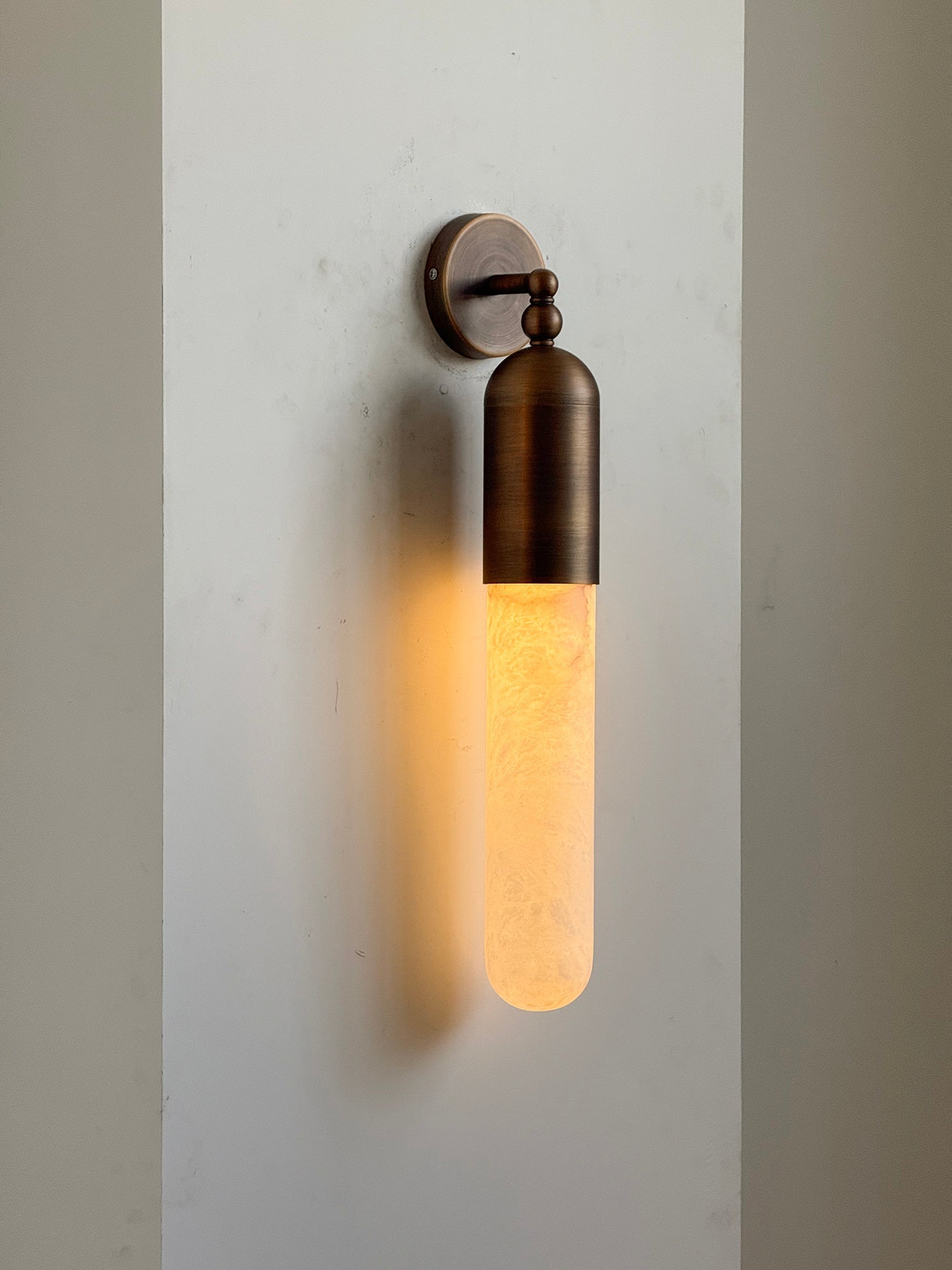 Selene Alabaster Wall Lamp - Zonesus