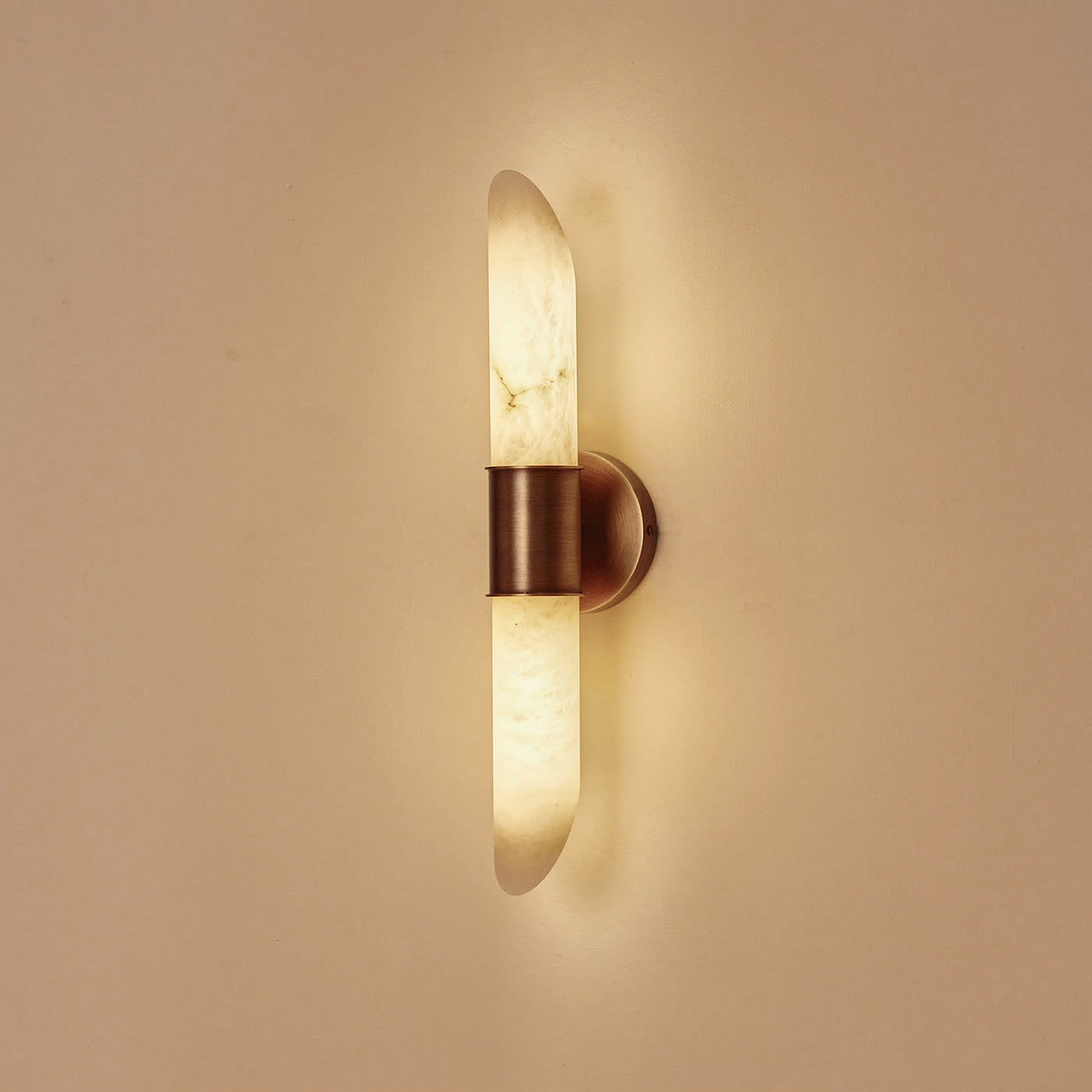Tabitha Alabaster Wall Lamp - Zonesus