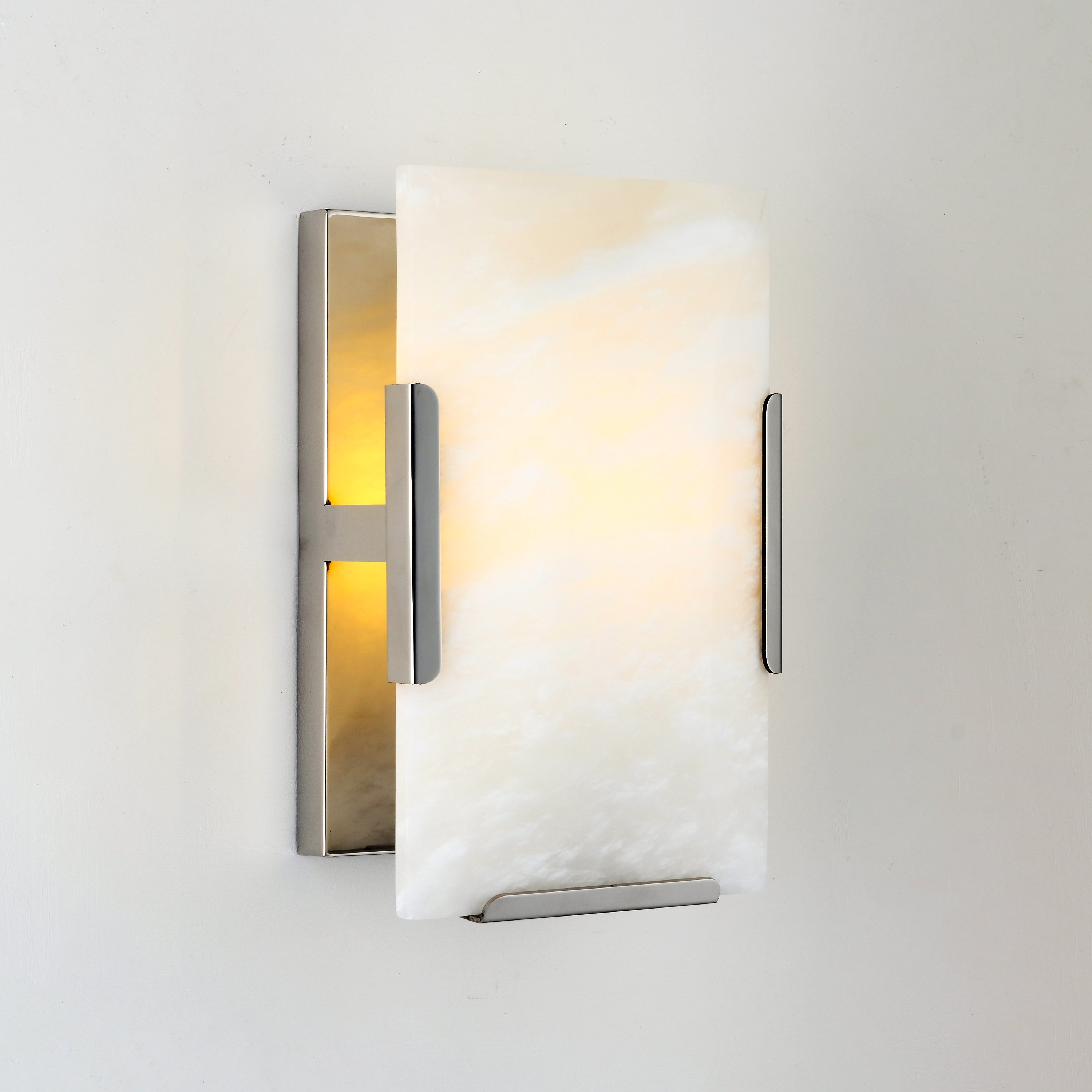 Harllow Calcite Single Wall Sconce 6“ - Zonesus