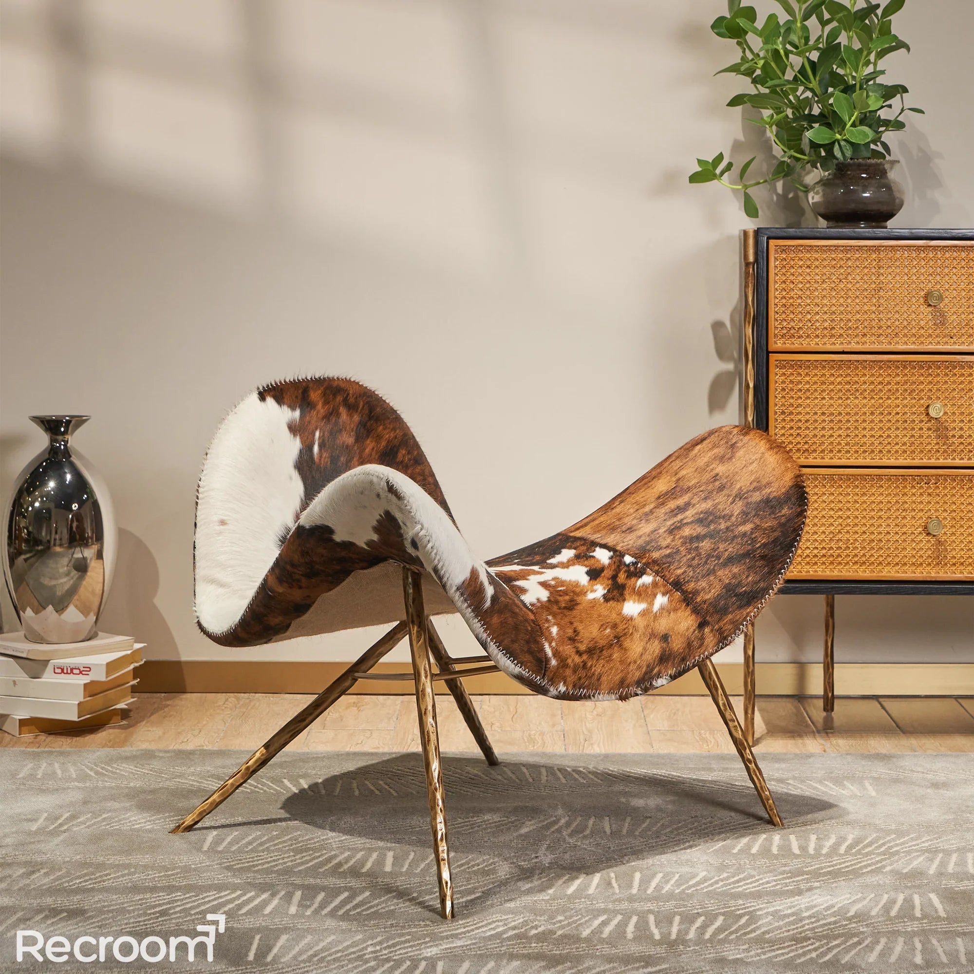 Thaddeo Milk Coffee Fur Lounge Chair - Zonesus