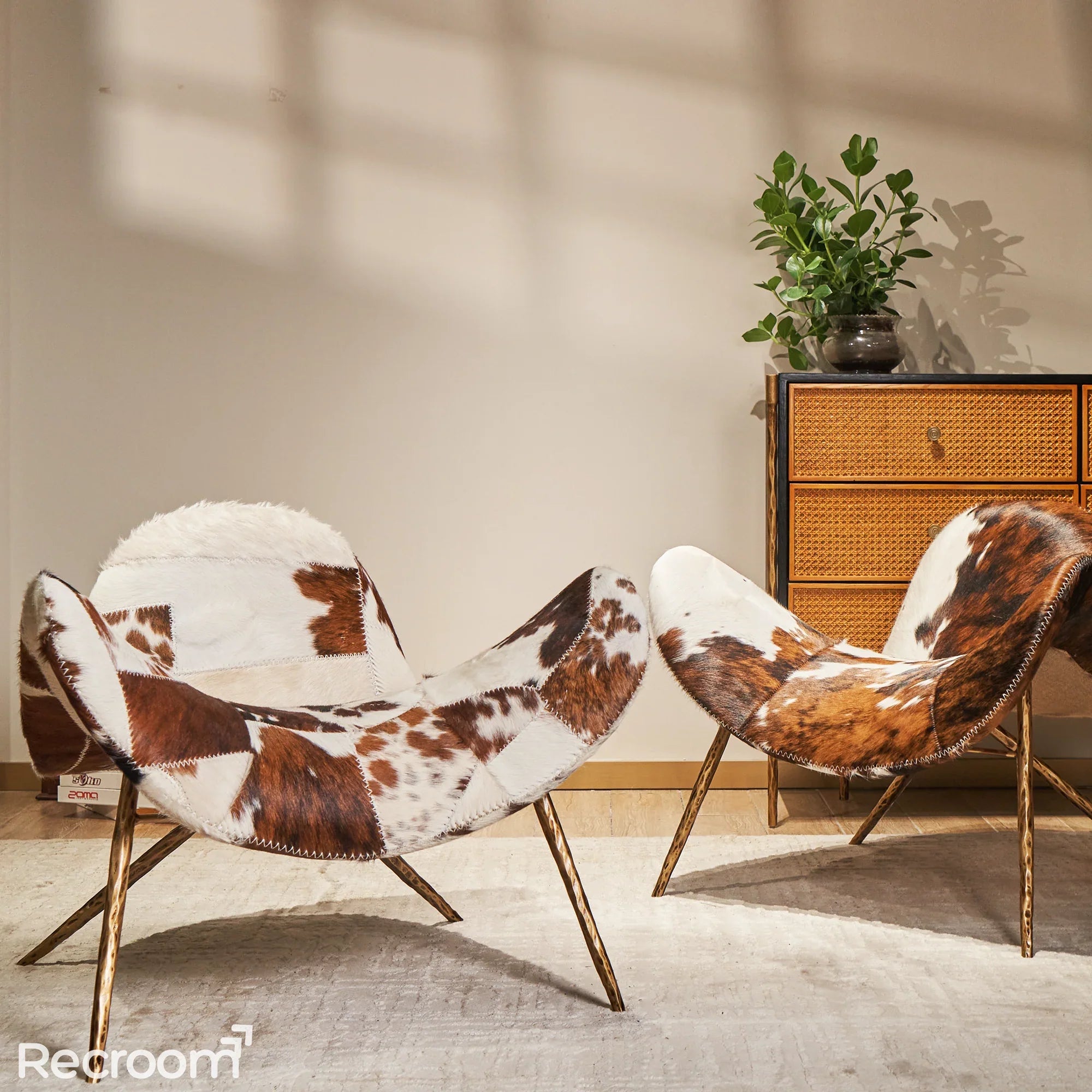 Thaddeo Milk Coffee Fur Lounge Chair - Zonesus