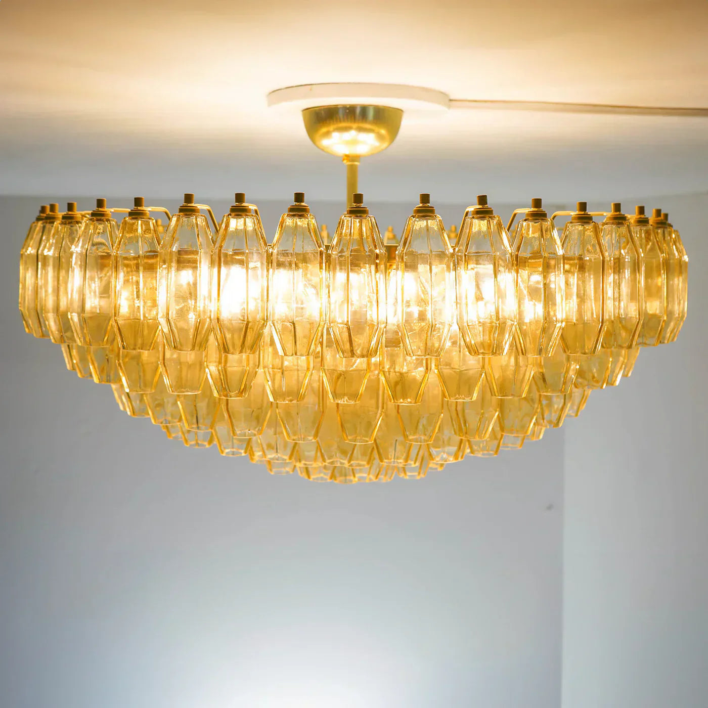 Prismatico 12-Light Amber Ceiling lamp 35" - Zonesus