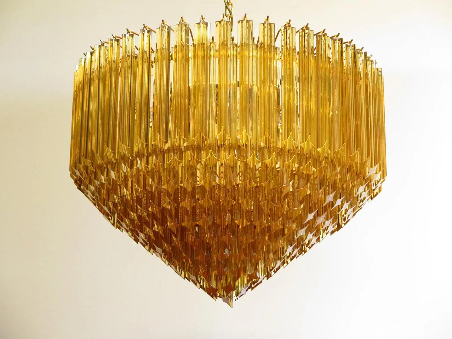 Murano Chandelier – 265 prisms – Amber - Zonesus