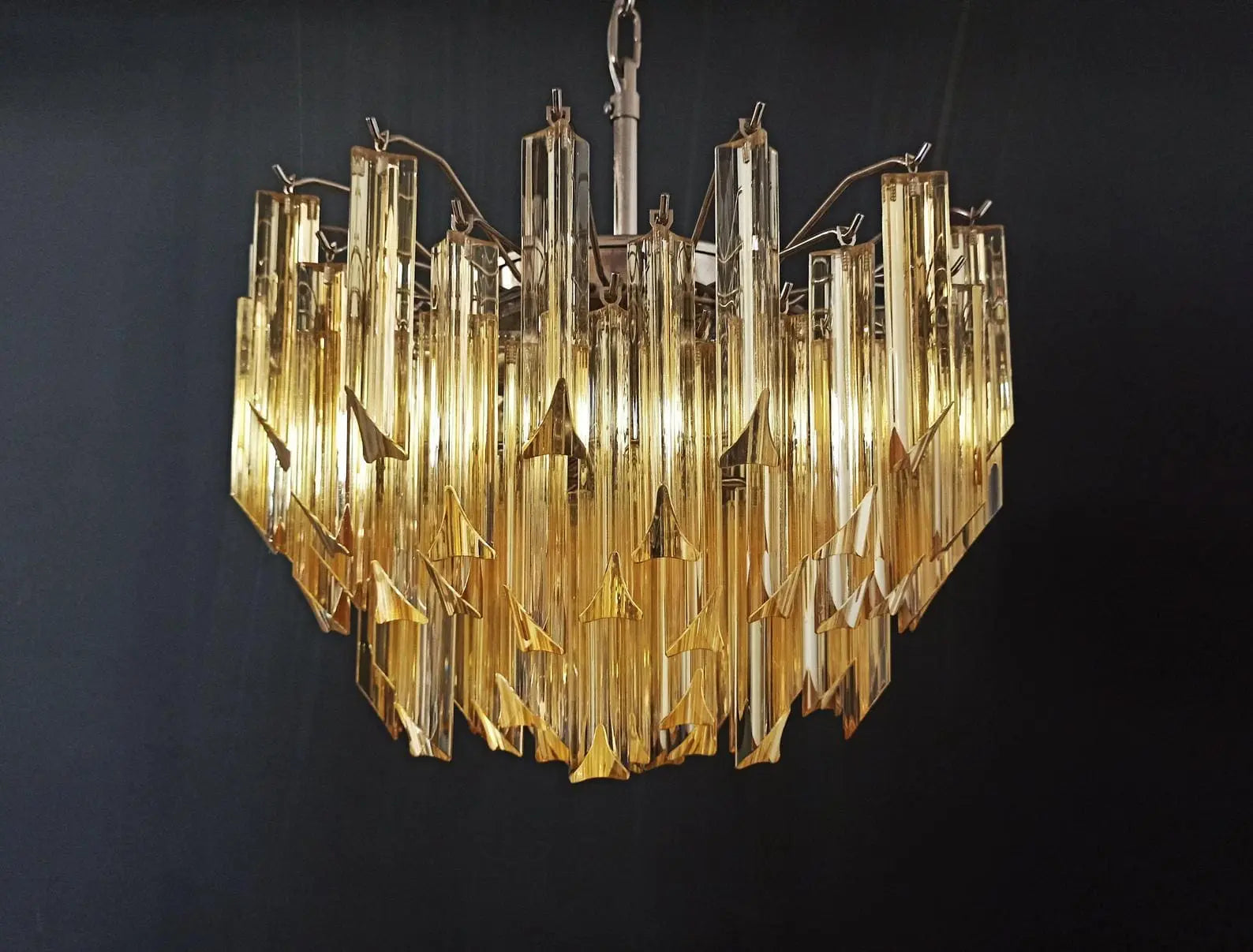 Murano Chandelier – 107 prisms – Yellow - Zonesus
