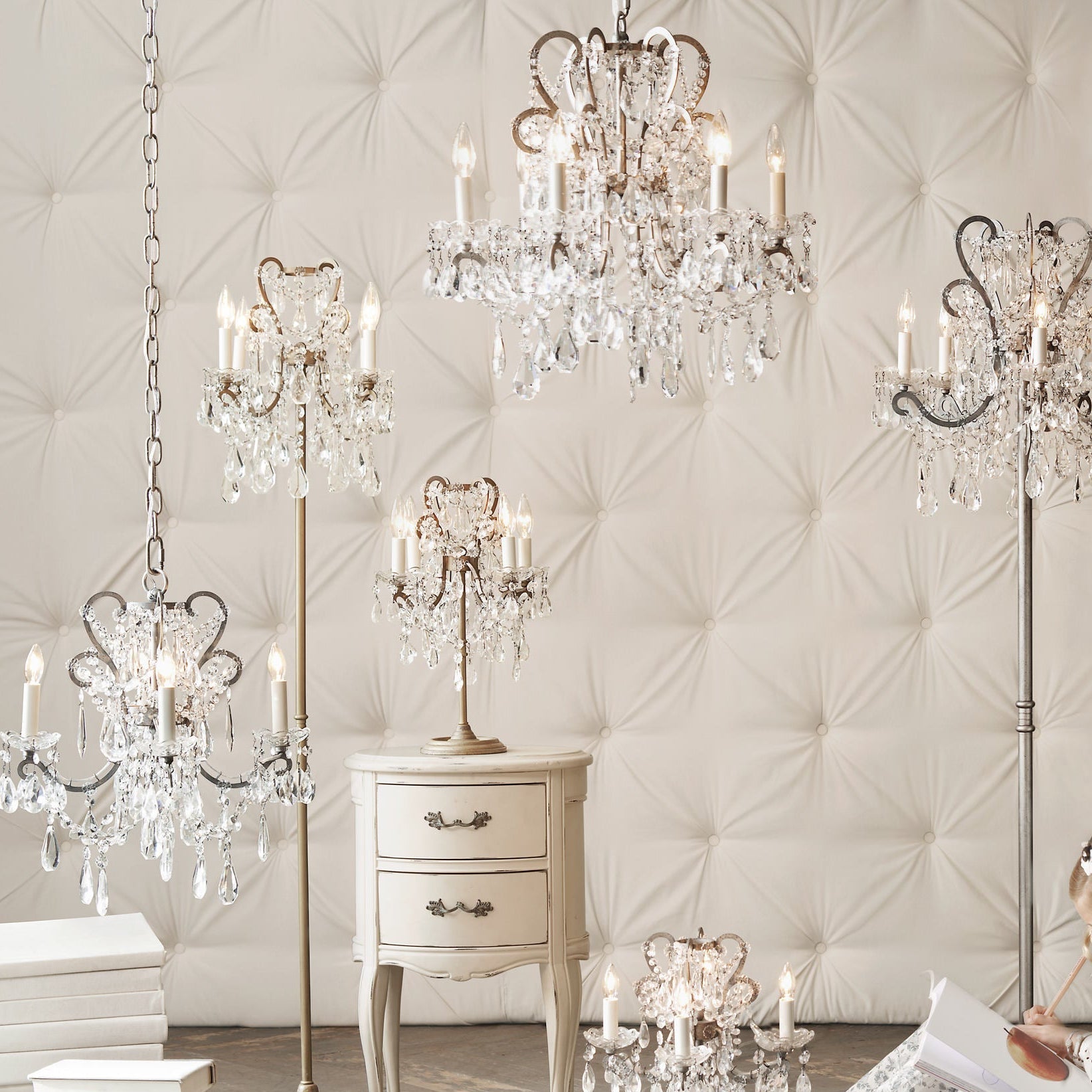 Manor Court Crystal 3-Arm Sconce - Zonesus