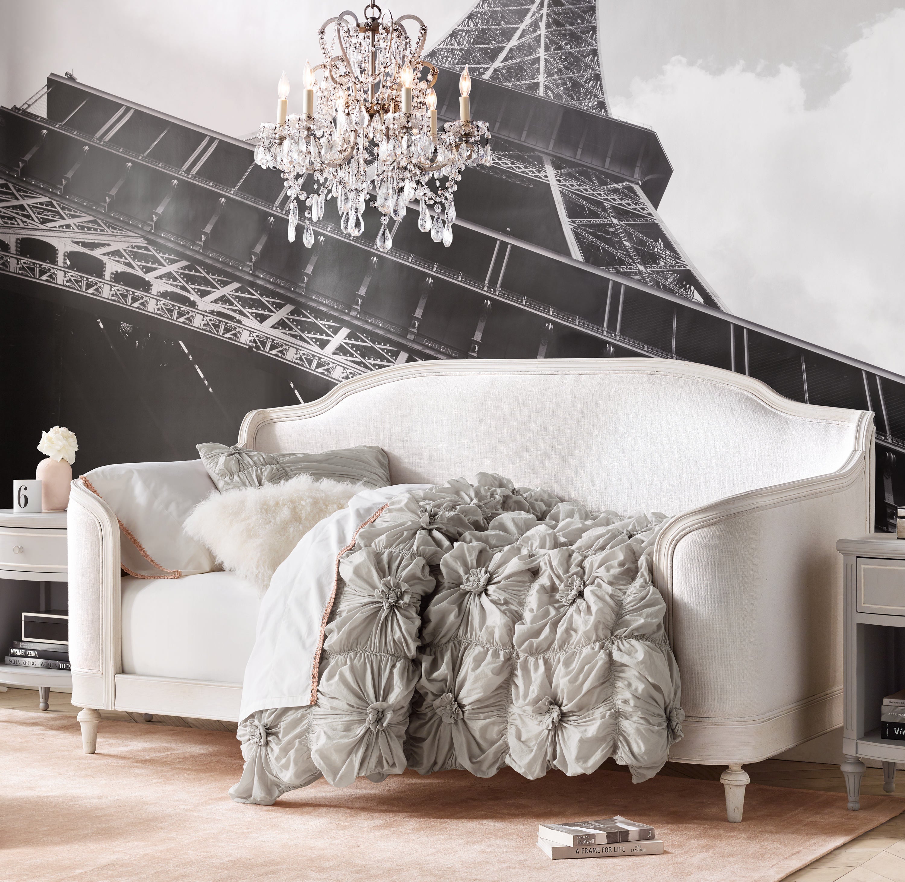 Manor Court Crystal 6-Arm Chandelier - Zonesus