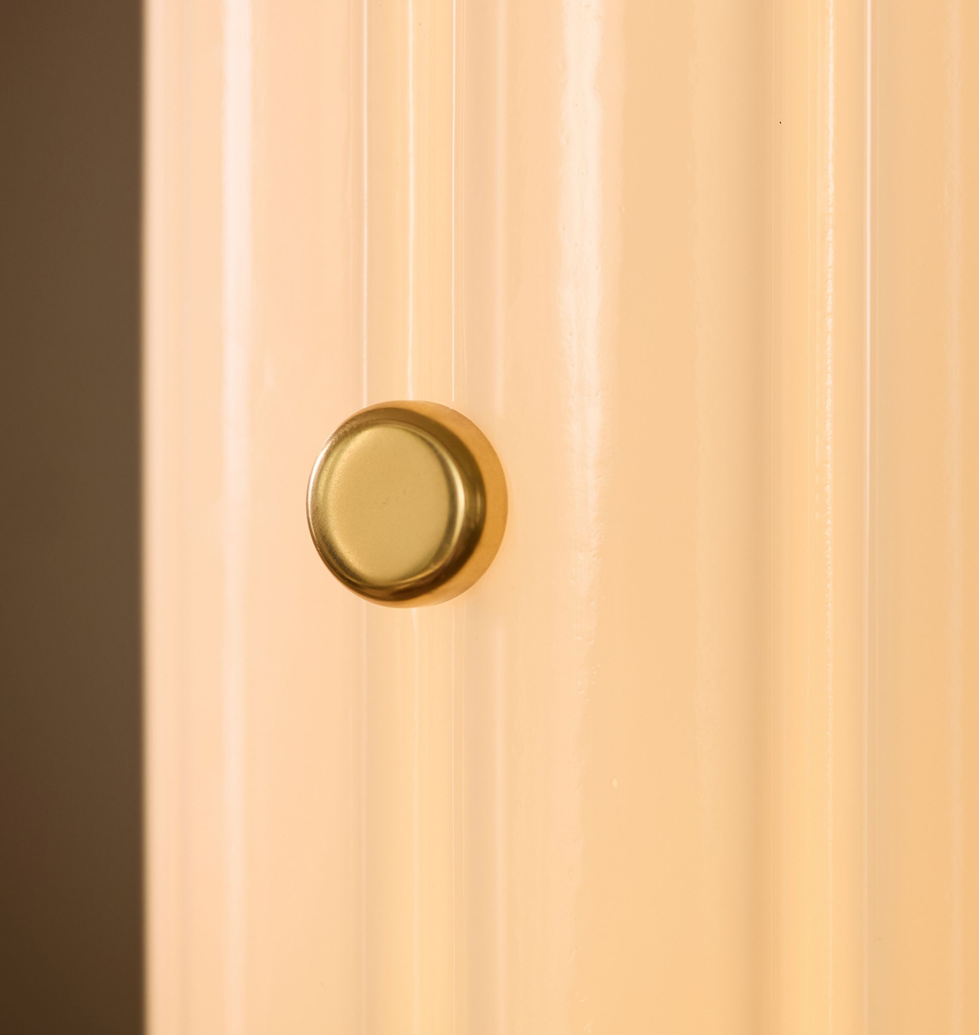 Lorna LED Sconce 12"H 24"H - Zonesus