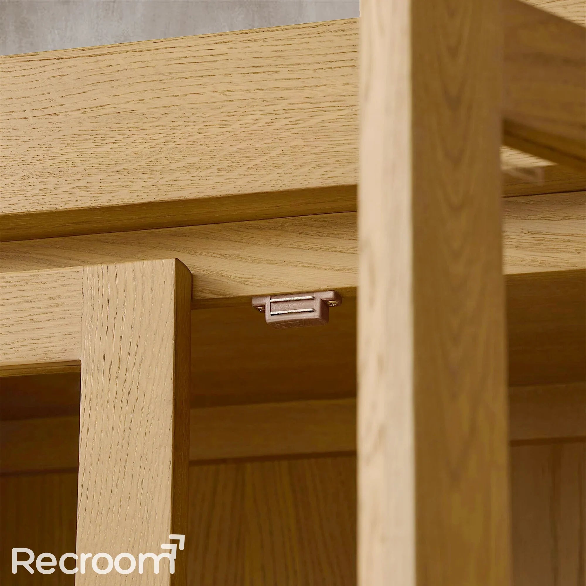 Pierres Display Cabinet - Zonesus
